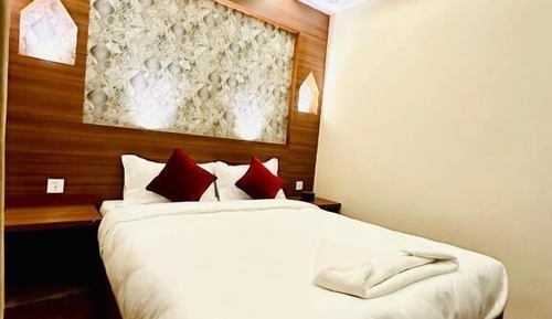 Standard Double Room, Housekeeping