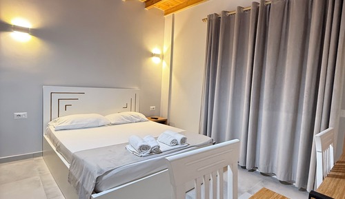 Deluxe Apartment, Balcony