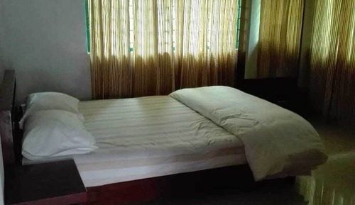 Deluxe Double Room, City View