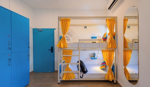 Bed in 6 Bed Mixed A/C Dormitory Room with Ensuite Bathroom