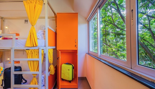 Bed in 8 Bed Mixed A/C Dormitory Room with Ensuite Bathroom