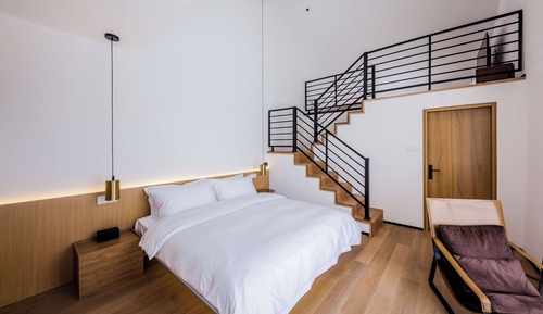 Superior Loft