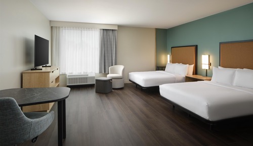 Studio Suite, 2 Queen Beds, Accessible, Bathtub (Mobility)