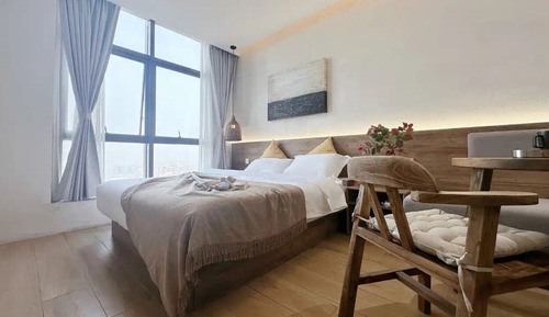 Superior Double Room, City View