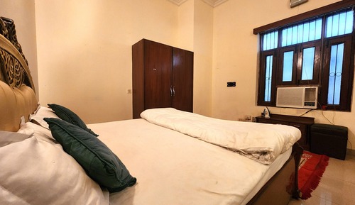 Deluxe Single Room