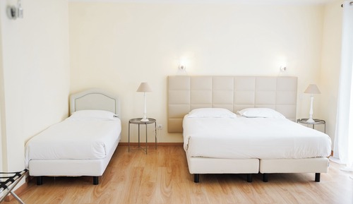 Triple Room, Balcony