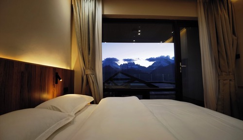 Classic Double Room, Hill View