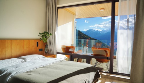 Standard Twin Room, Hill View