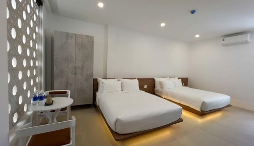 Family Quadruple Room, City View