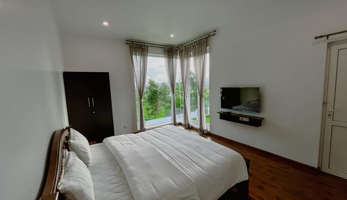 Superior Double Room, Garden View