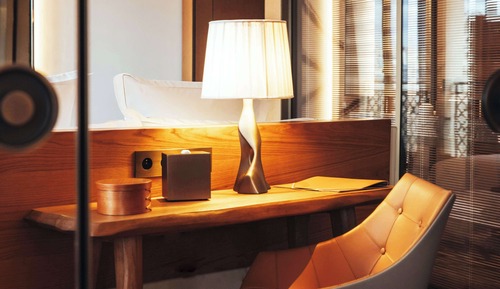 Signature Suite, 3 Bedrooms, Air conditioning