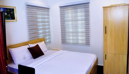 Senior Single Room