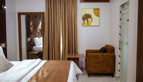 Luxury Room