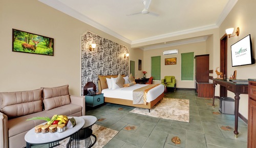 Fern Club Room