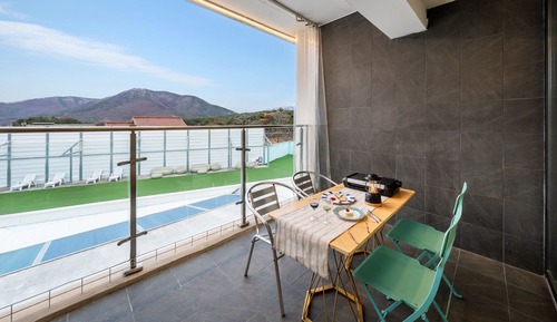 Basic Room, 1 Bedroom (Room 201 – Dogs under 15kg allowed)
