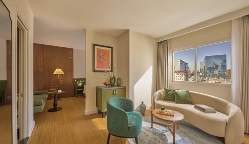 Junior Suite, 1 King Bed, City View