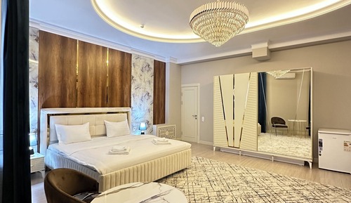 Luxury Triple Room