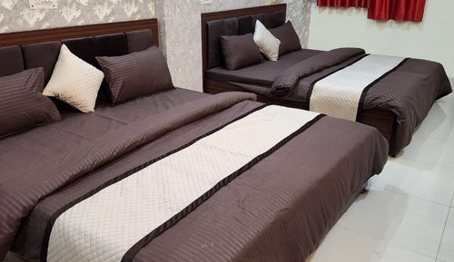 Classic Quadruple Room