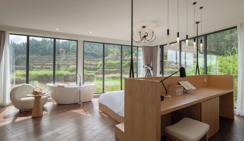 Grand Double Room, Balcony, Mountain View