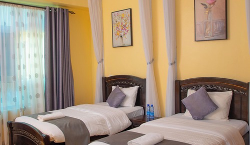 Family Apartment, 3 Bedrooms, City View