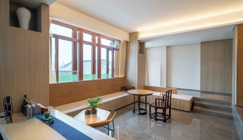 Grand Suite, Lake View