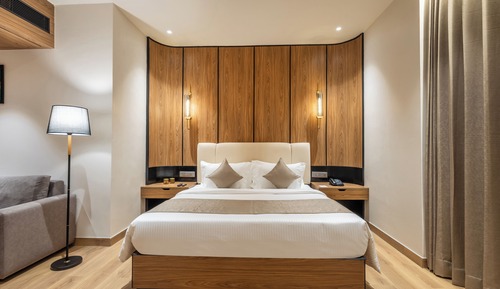 Premier Room, Resort View