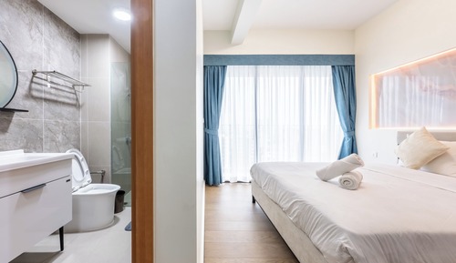 Family Double Room, City View