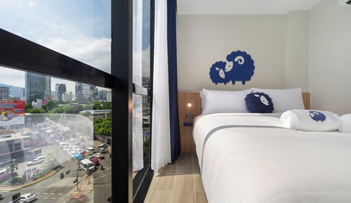 Classic Double Room, 1 Queen Bed