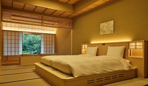 Garden Suite [roku],Dining