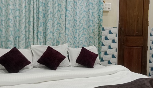Deluxe Double or Twin Room, City View
