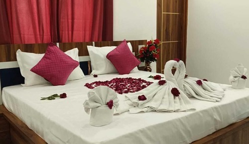 Deluxe Double Room, City View