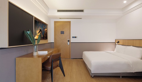 Classic Double Room