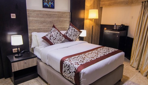 Deluxe Room, Balcony, City View