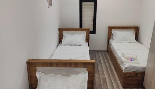 Economy Triple Room