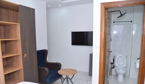 Comfort Room