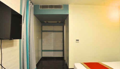 Premium Room