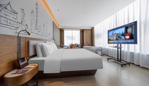 Signature Single Room