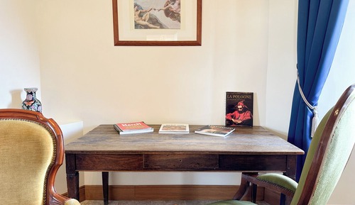 Luxury Suite, Park View