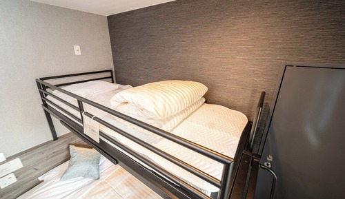 Room, Non Smoking (Connecting,Max PAX includes children)