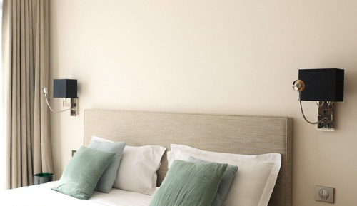 Deluxe Suite, City View