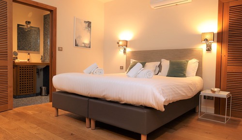 Junior Suite, City View