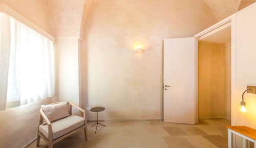 Classic Room, Courtyard View