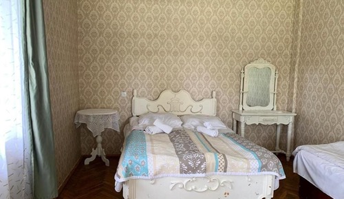 Basic Double Room, Garden View