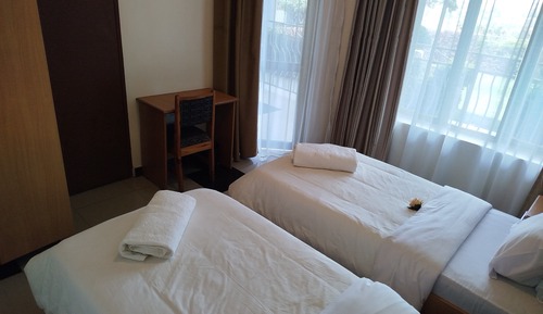 Classic Twin Room, Balcony