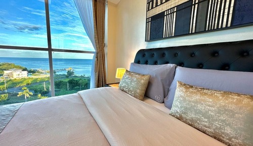 Deluxe Suite, 1 Bedroom, Balcony, Ocean View