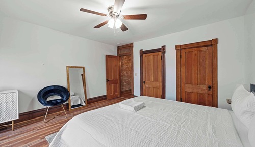 Townhome, Multiple Beds, Patio, Garden View (Vino & Vibes Villa)
