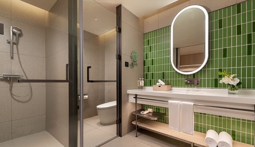Premium Room, 1 King Bed