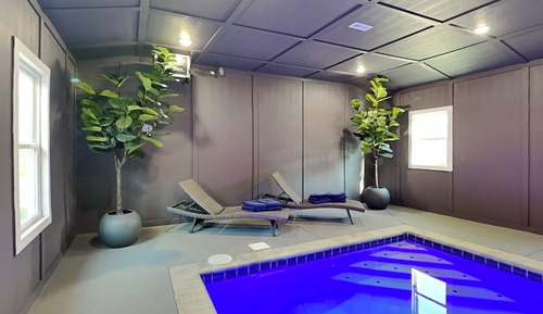 Studio (3 Bedrooms)