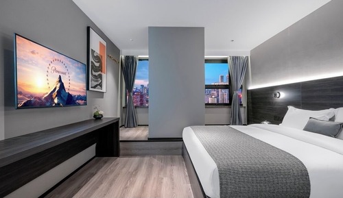 Classic Room, City View