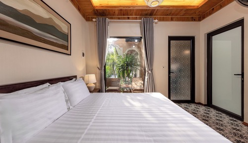Standard Double Room, Pool View